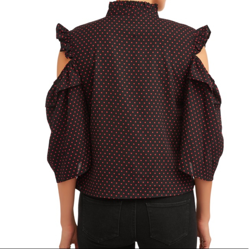 Attitude Unknown HighNeck Ruffle Cold Shou… - Picture 2 of 15